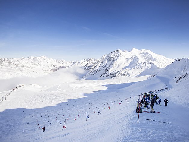 Internationale Skistars trainieren bei unserem Hotel direkt an der Piste in Südtirol
